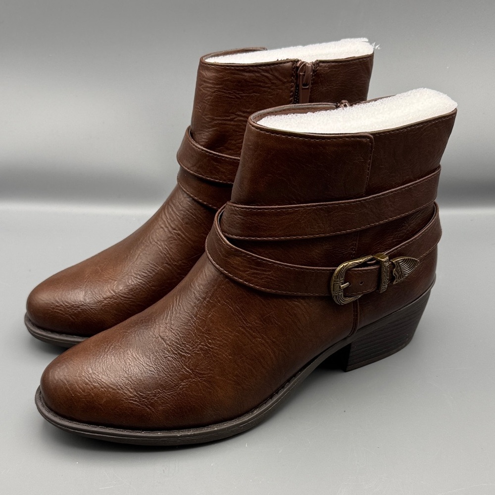 Easy Street Skyler Women's Western Ankle Boots